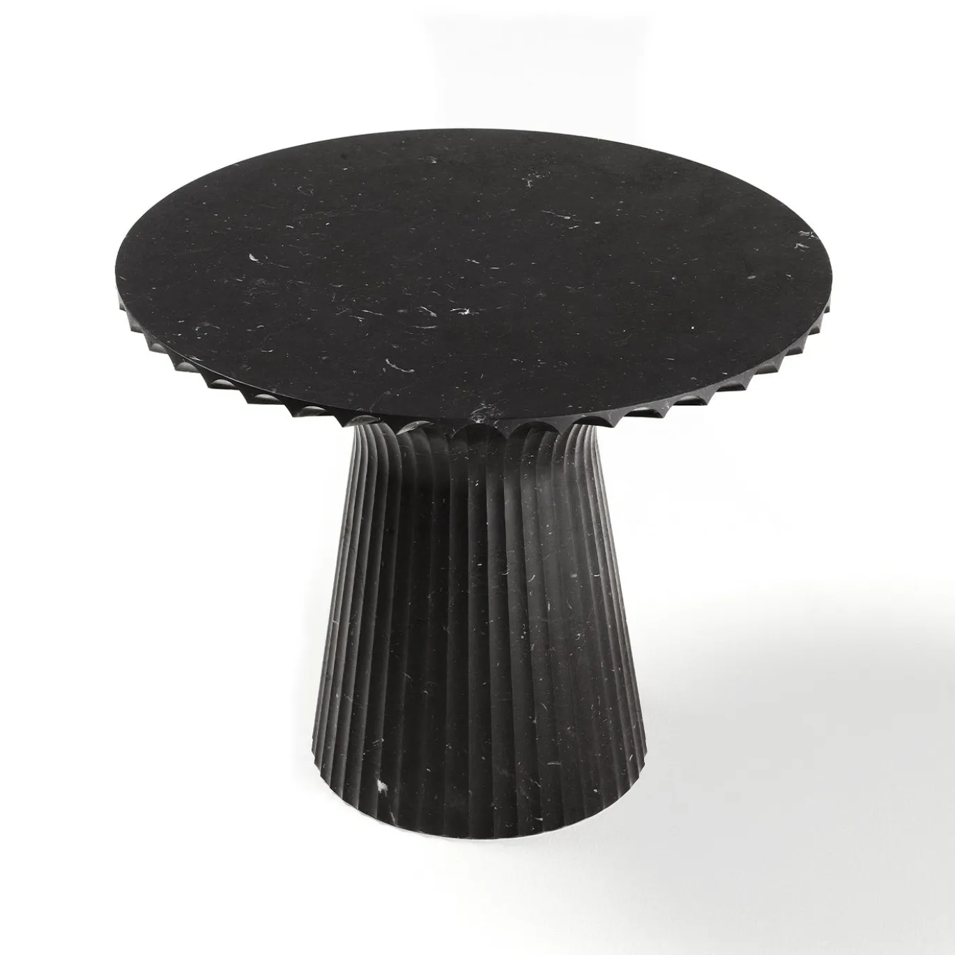 Tavolino rotondo Odette in marmo nero Marquinia