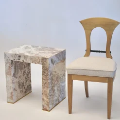 Tavolino Superleggero in marmo Fior di Pesco Carnico