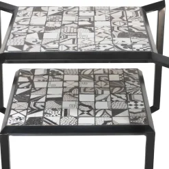 Tavolo con piastrelle a mosaico Spider bianco e nero