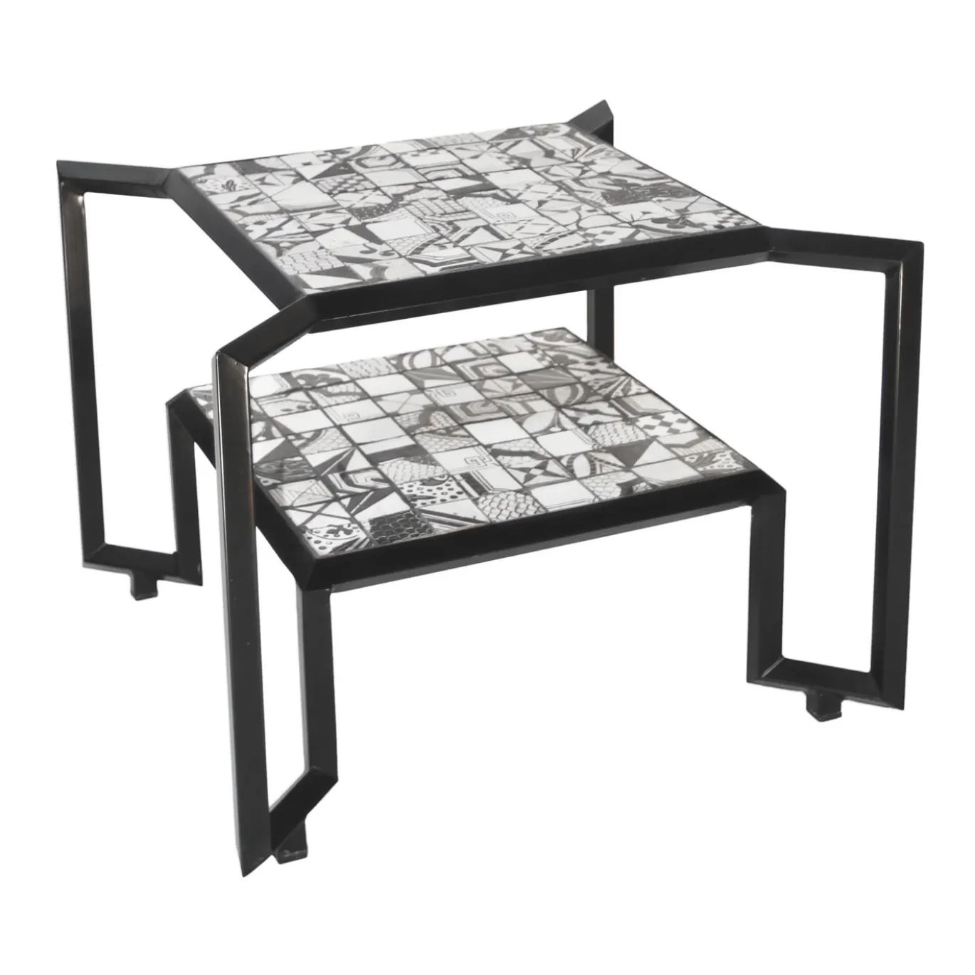 Tavolo con piastrelle a mosaico Spider bianco e nero