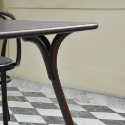 Tavolo da Pranzo Arch Marrone di Front