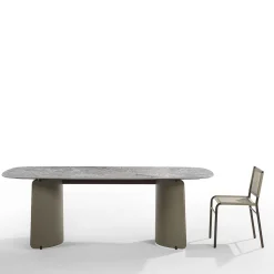 Tavolo da pranzo Butterfly con base in pelle e top in gres porcellanato