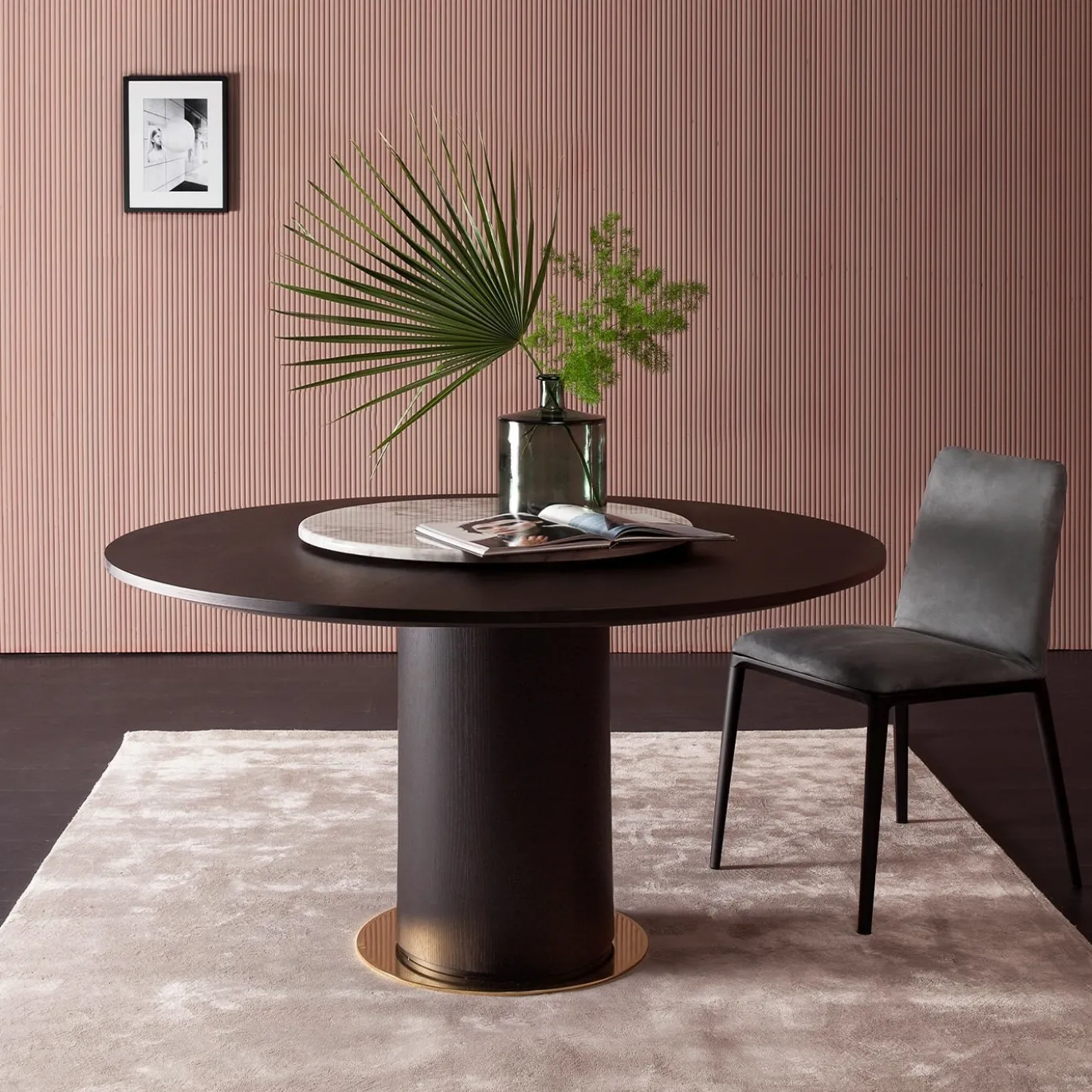 Tavolo da pranzo Circle con Lazy Susan di Gianluigi Landoni