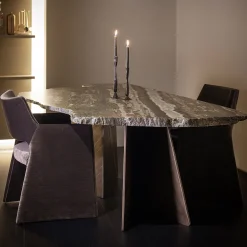 Tavolo da pranzo con base in bronzo Vermont e piano in marmo marrone