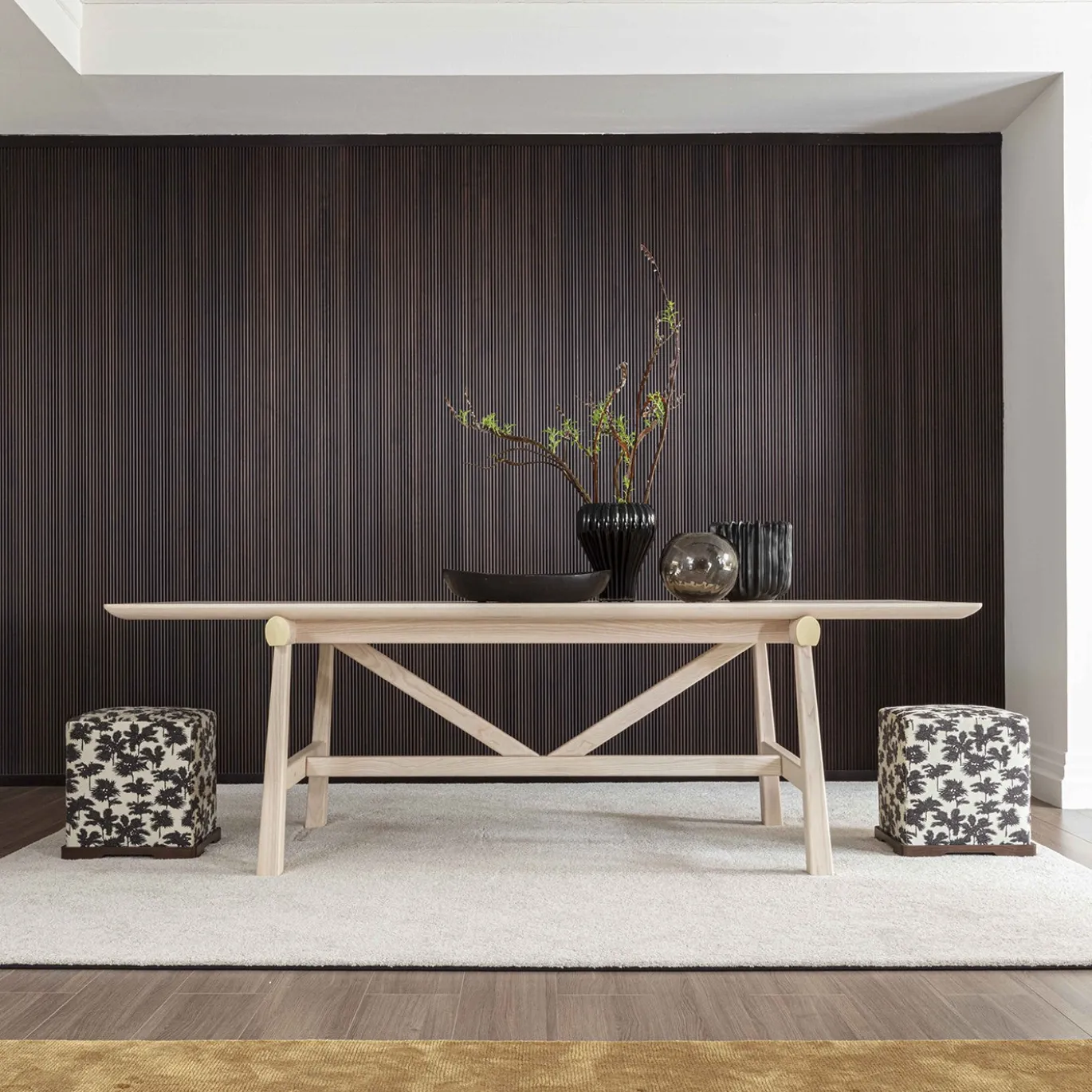 Tavolo da pranzo Hashi beige in legno