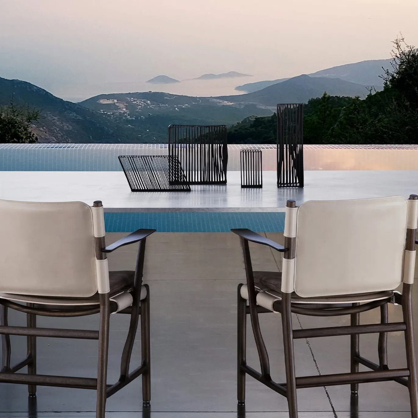 10° Tavolo da pranzo Michelangelo di Massimo Castagna