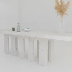 Tavolo da pranzo Portici in marmo Travertino