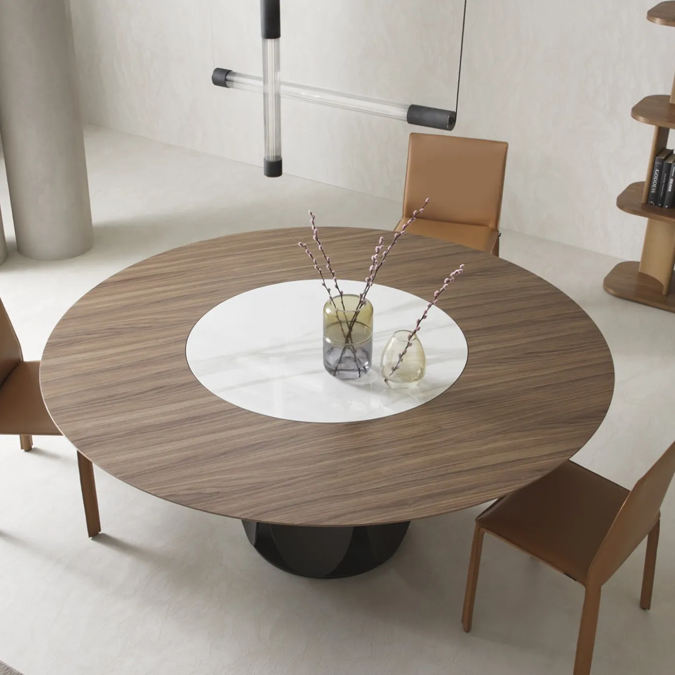 Tavolo da pranzo Tulipano in noce Canaletto e ceramica Calacatta