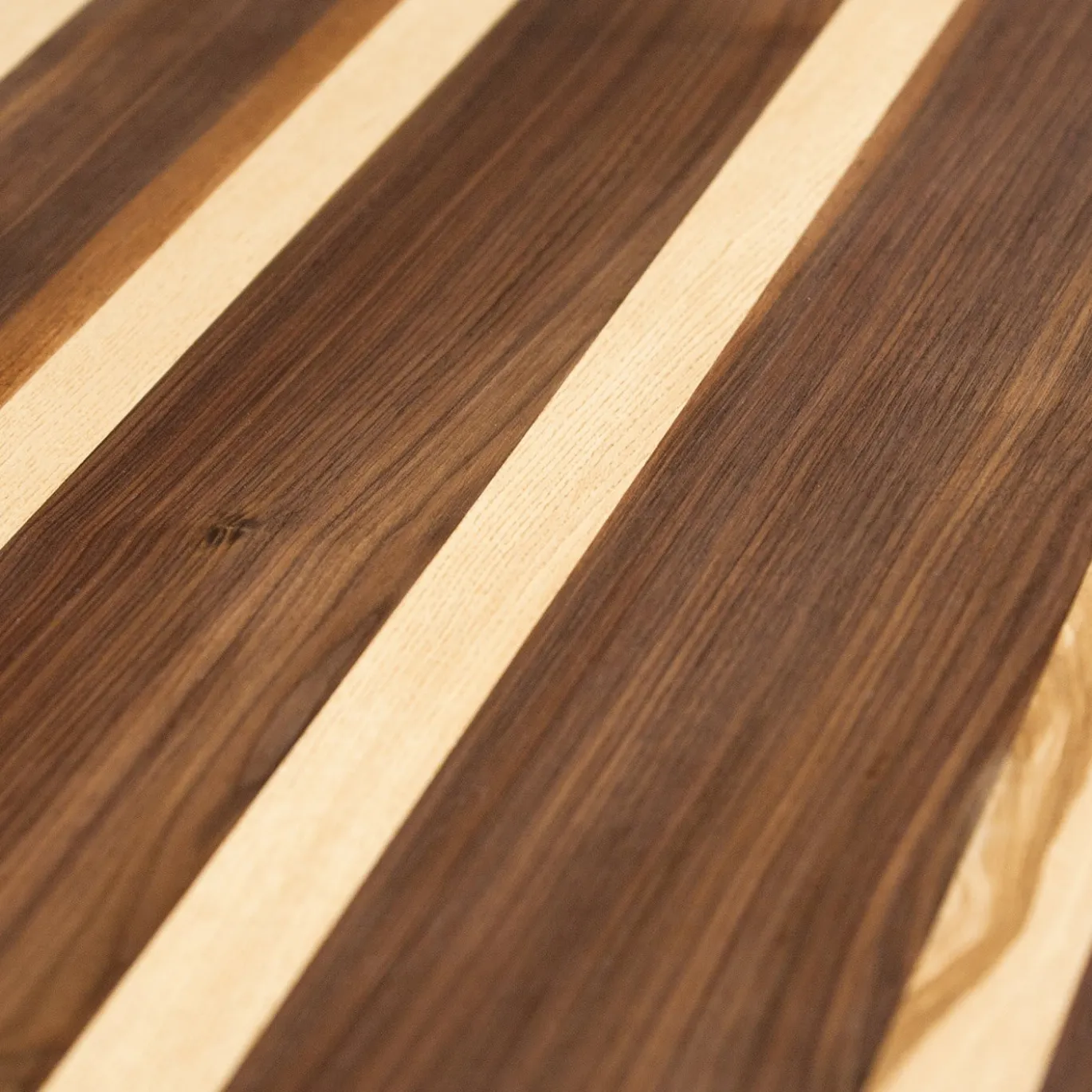 Tavolo in legno Helium 4