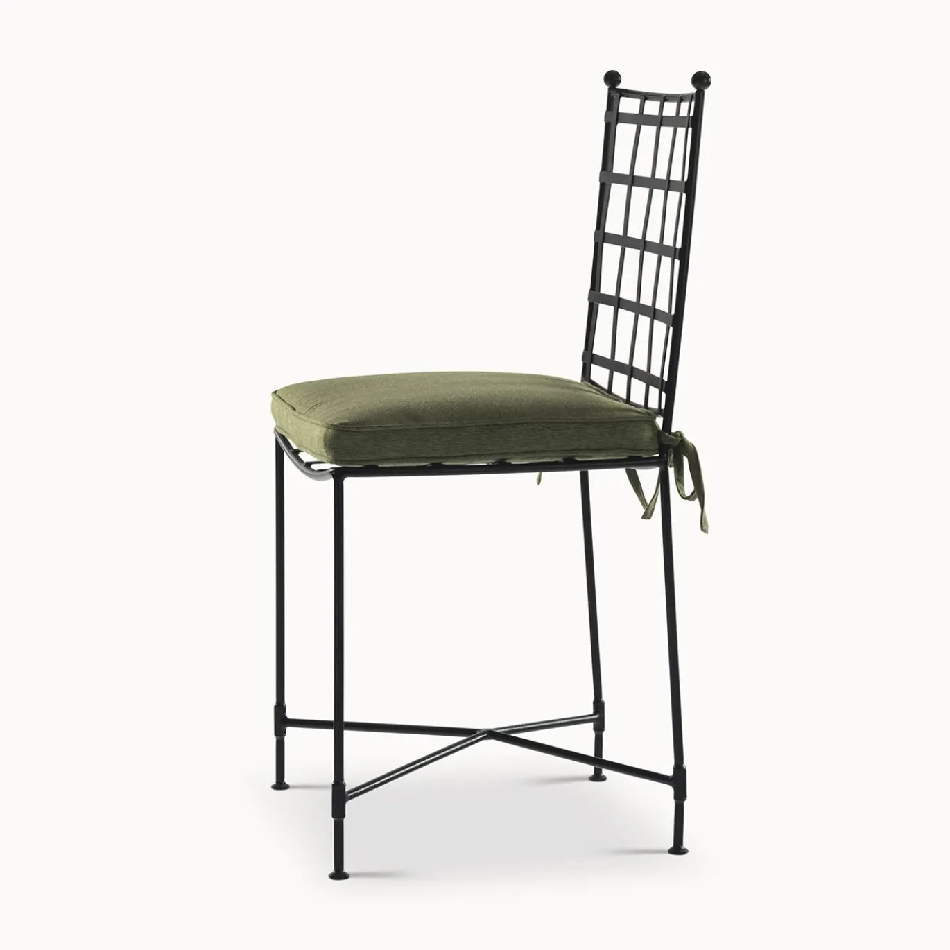 The Classic Green Garden Chair