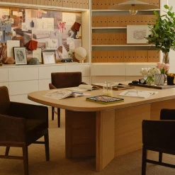The Vignette Dining Table