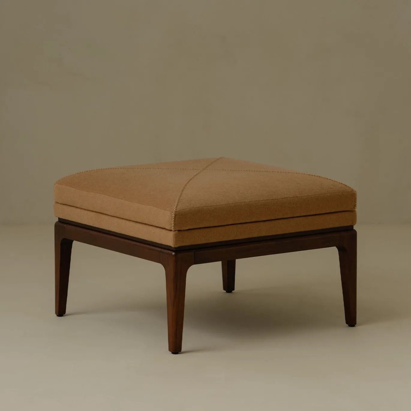 The Vignette Ottoman