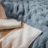 Trapunta di lino azzurro