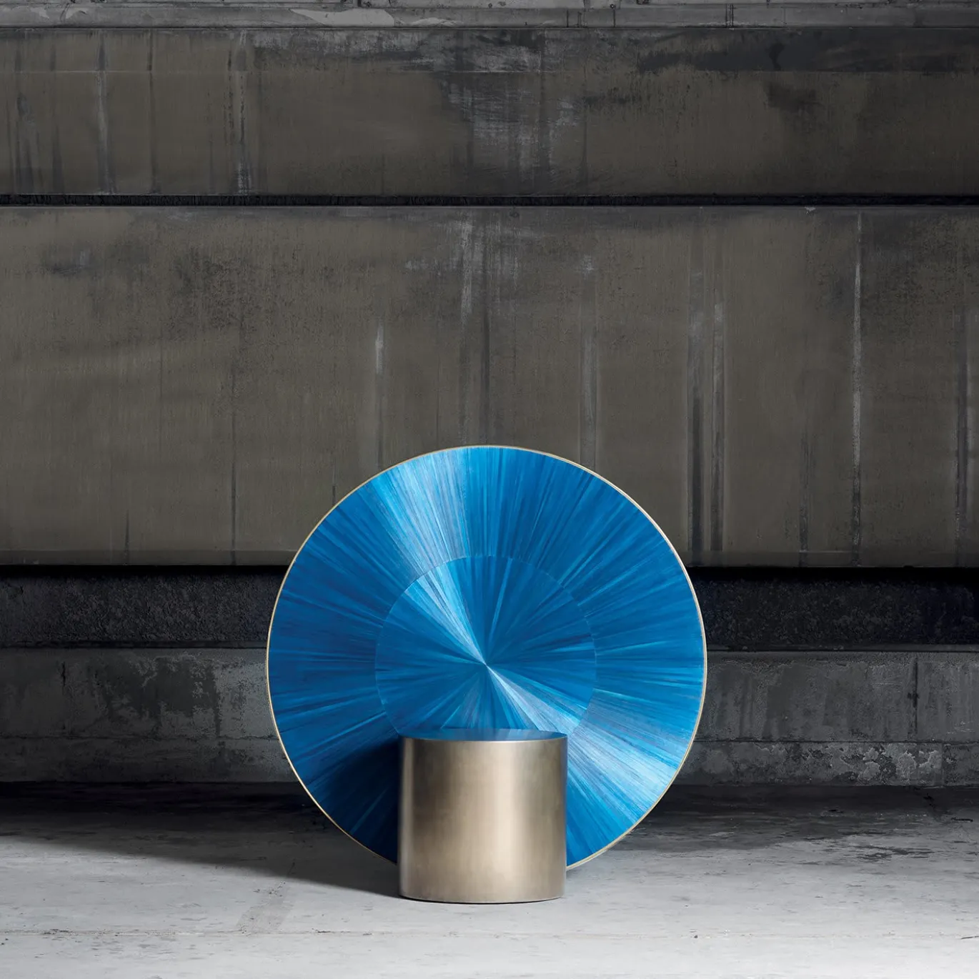 Trono Blu Aurae di Marco Sorrentino