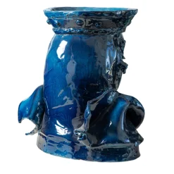 Un Tuffo nel Blu Vaso antropomorfo in ceramica blu