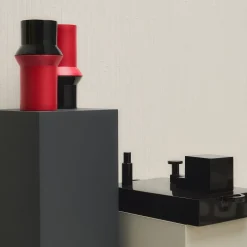 Vasi decorativi in ceramica neri e rossi Coppie di Fatto di Nathalie Du Pasquier
