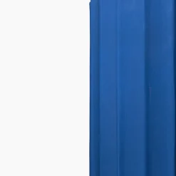 Vaso alto in ceramica blu Column di Objects Of Common Interest