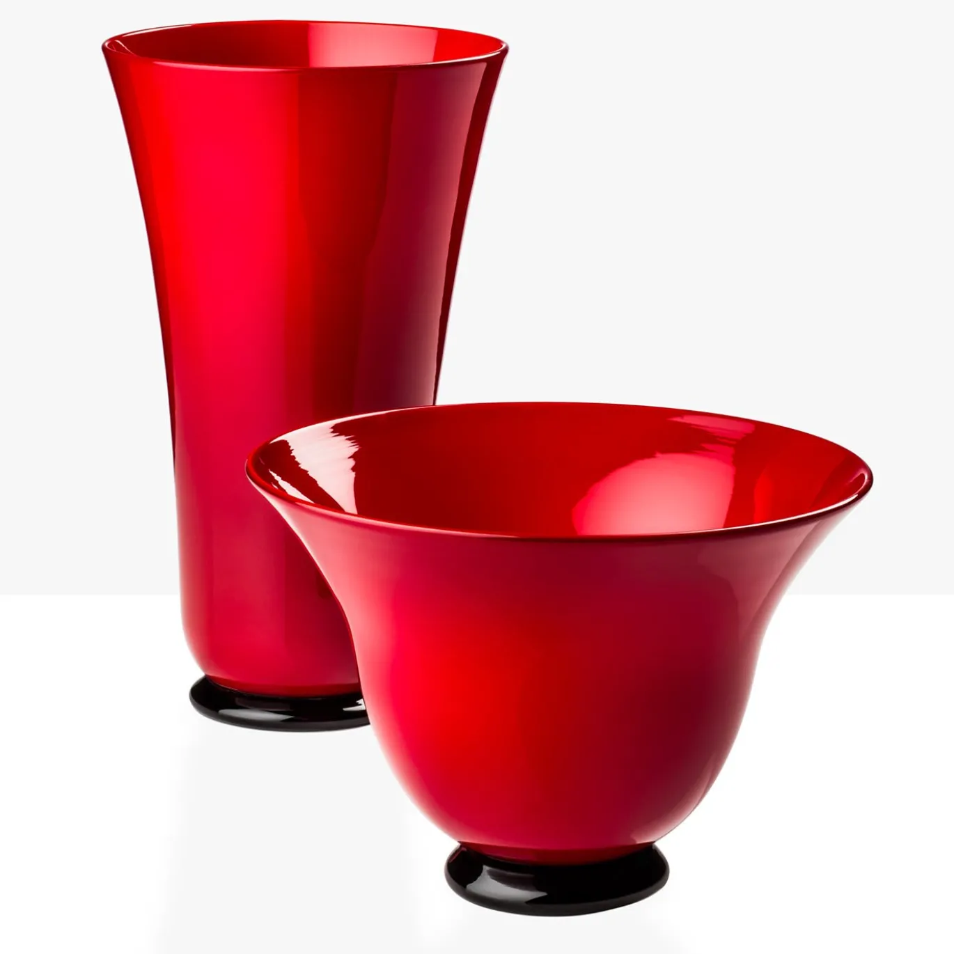 Vaso Anni Trenta in Vetro Soffiato Rosso di Paolo Venini