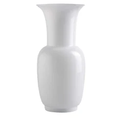 Vaso bianco Opalino di Paolo Venini