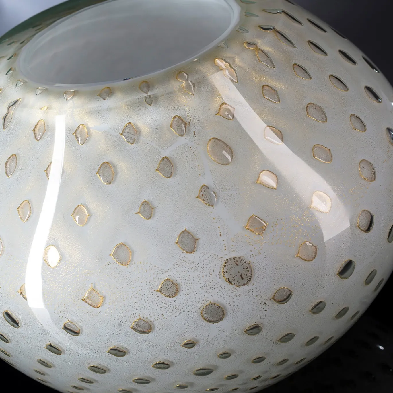Vaso bianco Sfera Mocenigo