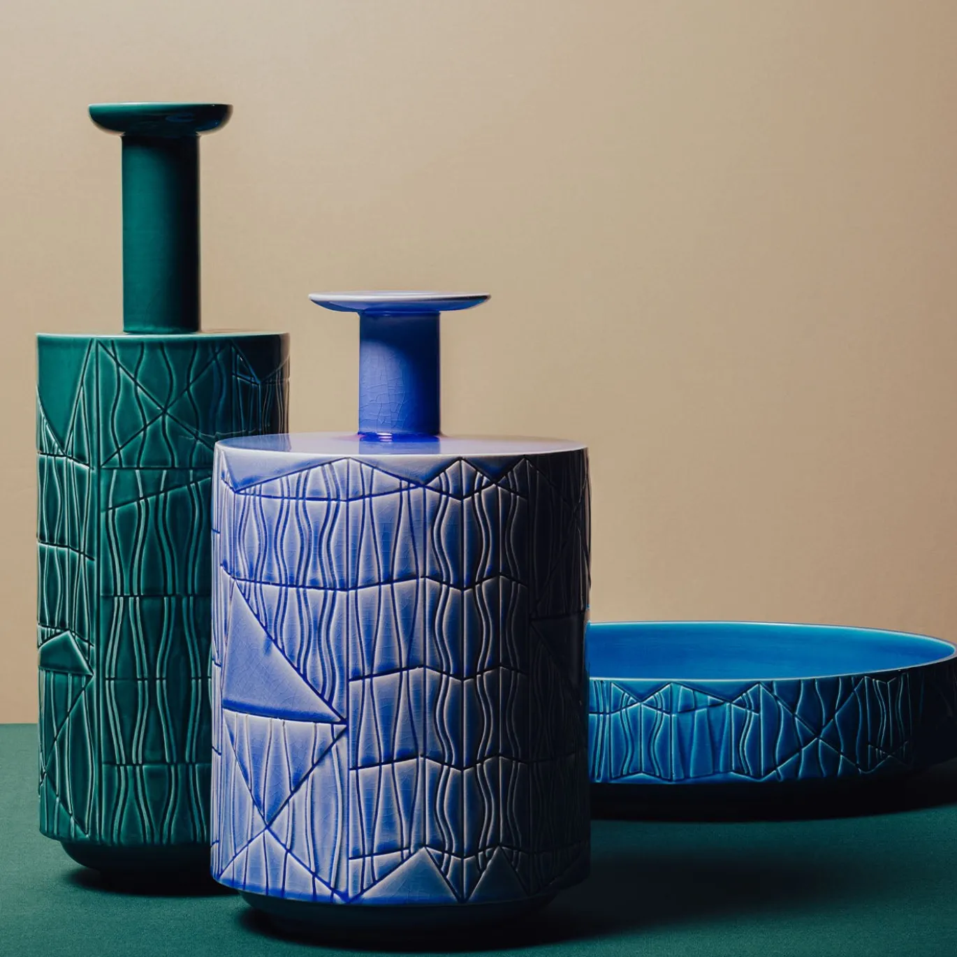 Vaso blu pallido di Bethan Laura Wood
