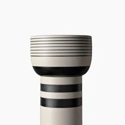 Vaso Chalice in Ceramica Bianca e Nera di Ettore Sottsass