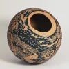 Vaso con donna e leone