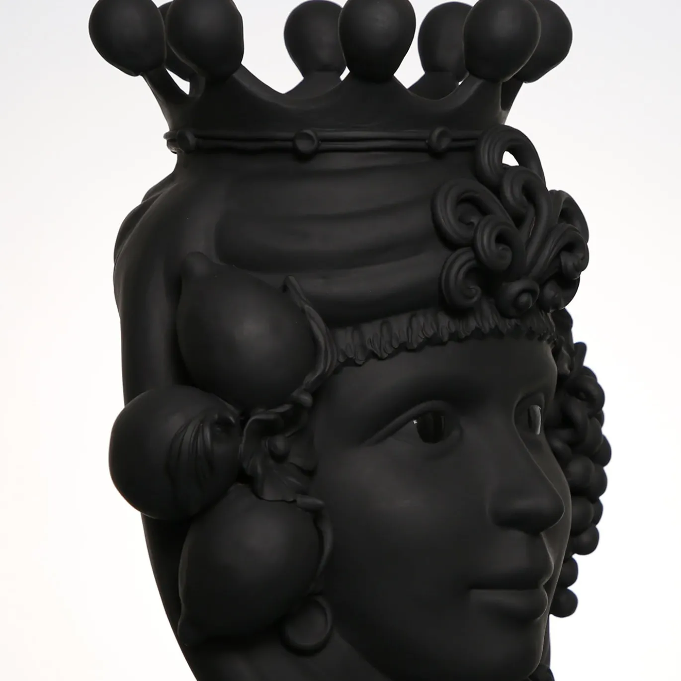 Vaso con testa di Simetide