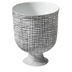 Vaso Criss-Cross in bianco e nero Post Scriptum di Formafantasma
