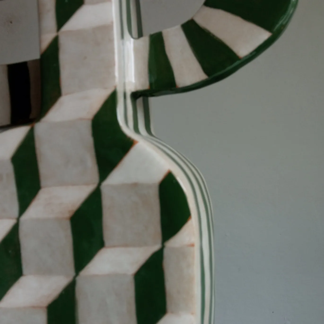 Vaso decorativo Bottle Double-Face verde in terracotta