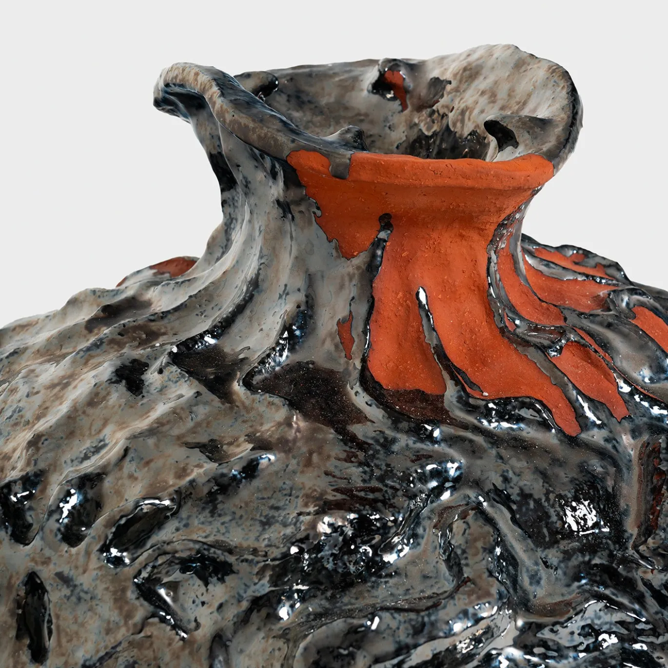 Vaso decorativo Claws That Could Kill in ceramica