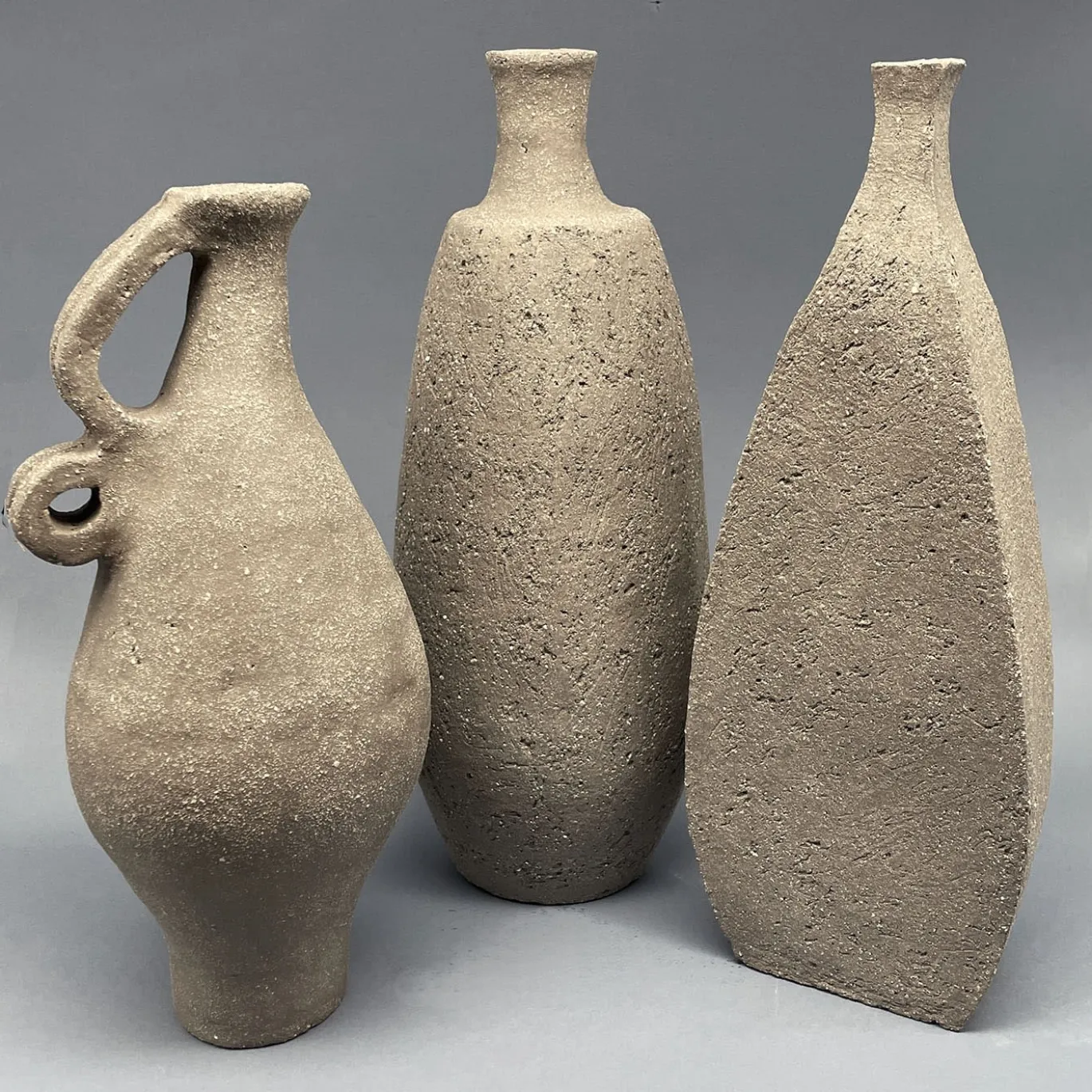 Vaso decorativo in gres grigio N.21