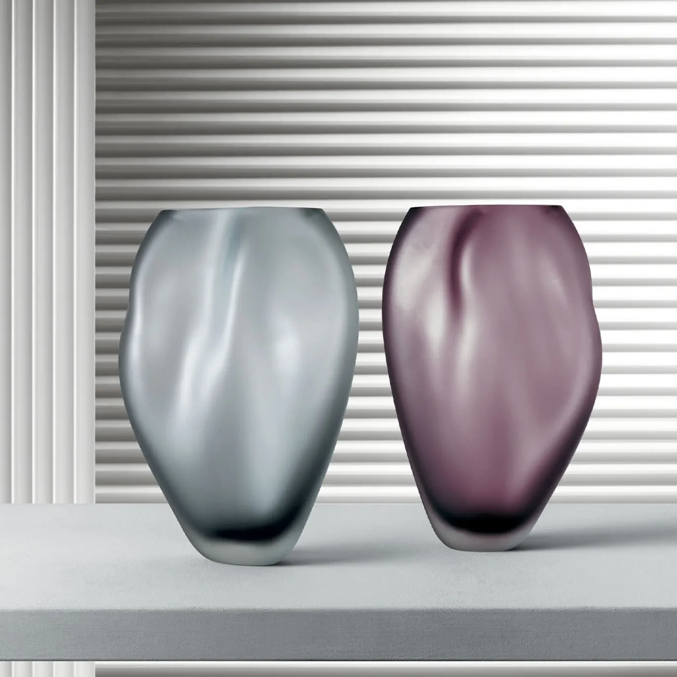 Vaso decorativo in vetro satinato Grigio WAVE