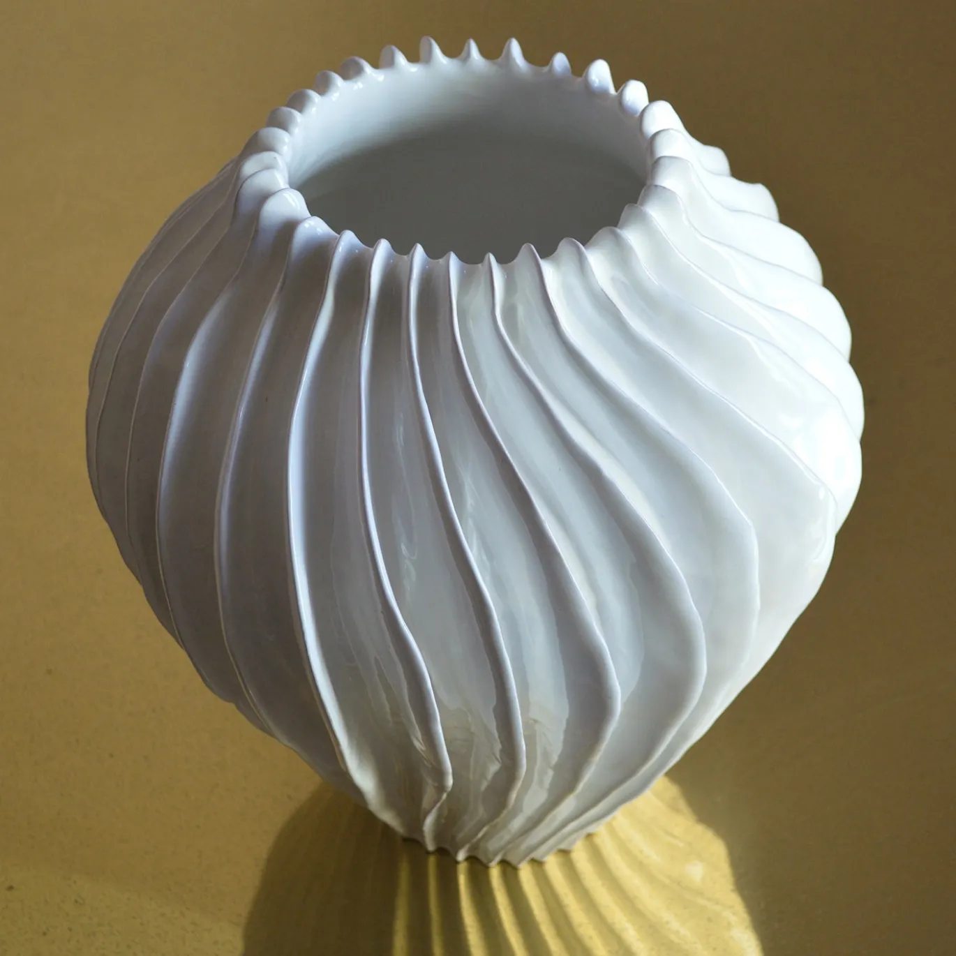 Vaso Decorativo Lefka N°2 in ceramica bianca