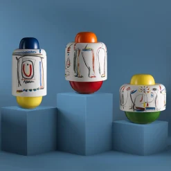 Vaso decorativo Versailles in argilla multicolore di Luca Baldelli