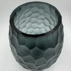 Vaso Diamante in vetro grigio con finitura satinata