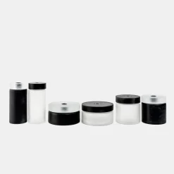 Vaso di vetro cilindrico corto in bianco e nero
