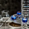 Vaso Downtown in cristallo con 6 portacandele blu