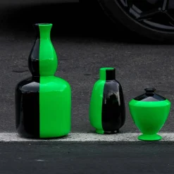 Vaso Essenza Velocità in ceramica verde fluo e nero intenso