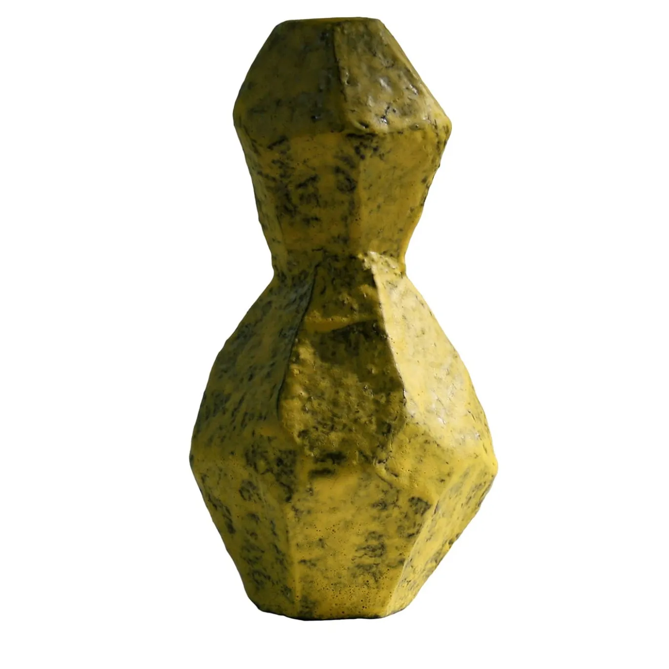 Vaso giallo asimmetrico in stile geometrico