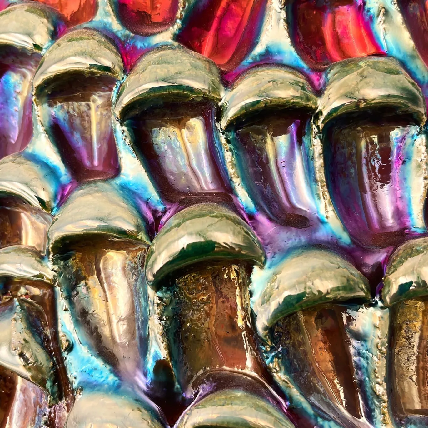 Vaso grande alto Onda Iridescent Metallic Raku