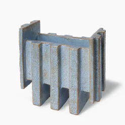 Vaso in ceramica azzurro e arancione Merlate N. 2 di P. Urquiola