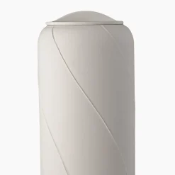 Vaso in Ceramica Bianca con Coperchio di Benjamin Humbert