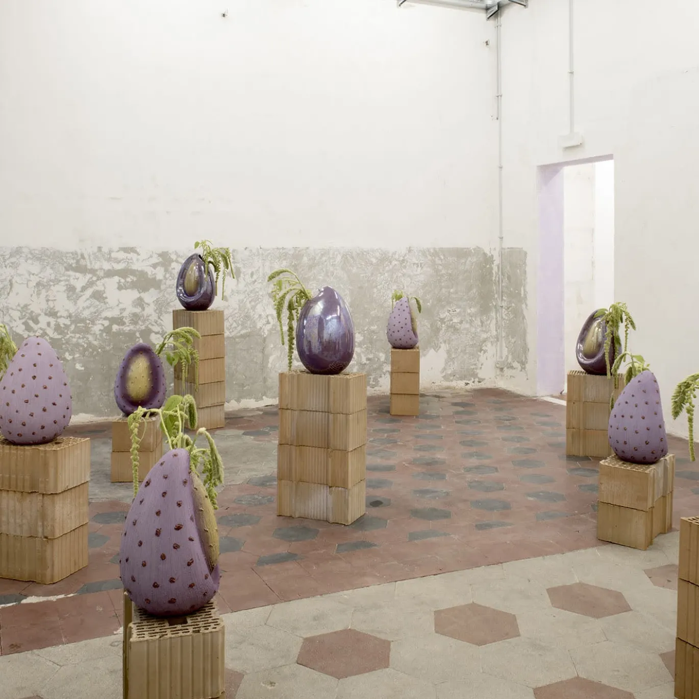 Vaso in Ceramica Materica Seme Lacrima di Sara Ricciardi