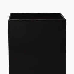 Vaso in ceramica nera Onda No.4 di Muller Van Severen