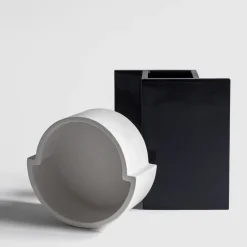 Vaso in ceramica nera Rook