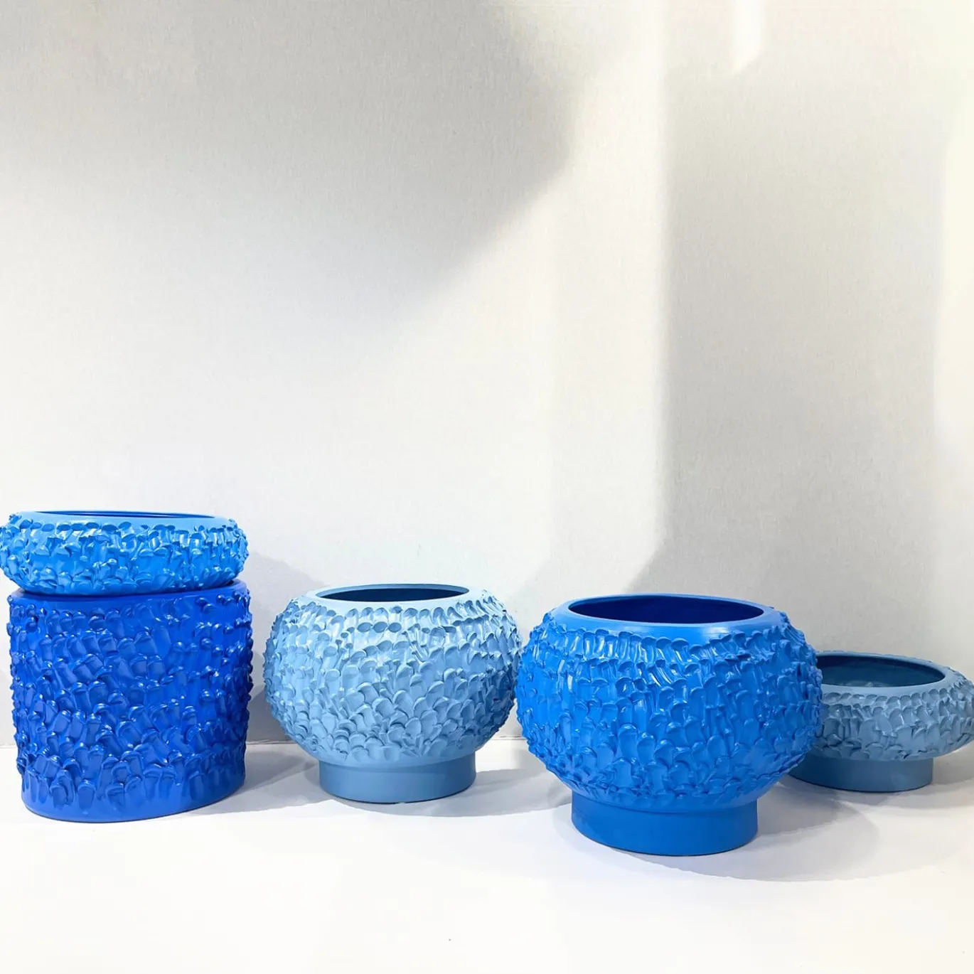 Vaso in Ceramica Onda Blu Acciaio