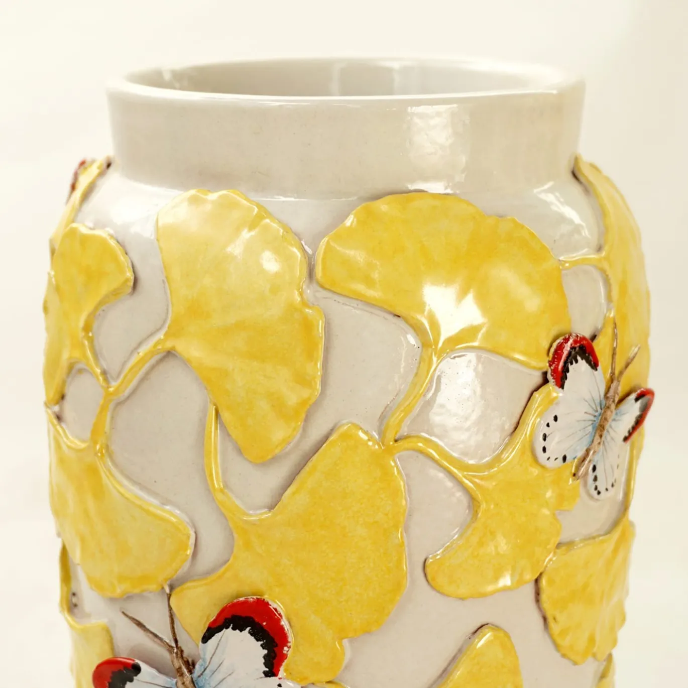 Vaso In Ceramica Policroma Ginkgo Farfalle