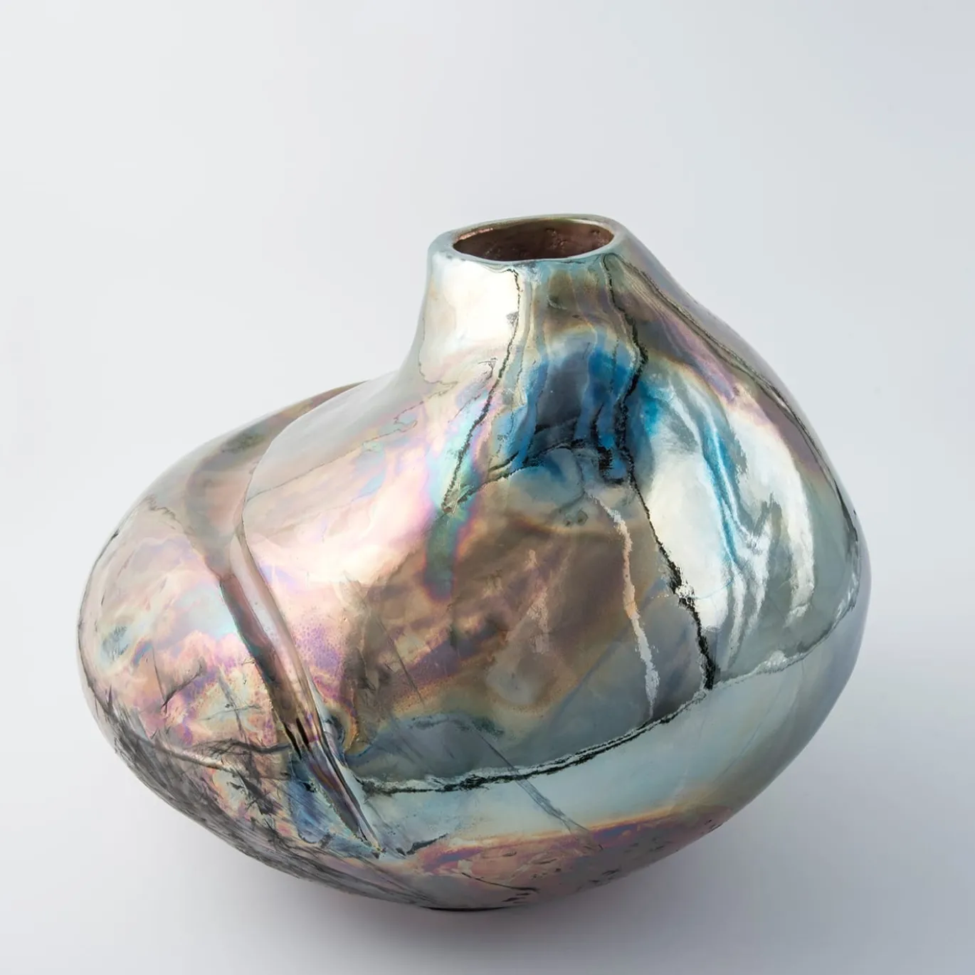 Vaso in Ceramica Policroma Luci in Piazzetta a Capri di Nino Basso