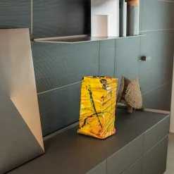 Vaso in ceramica policroma Un Pizzico di Follia